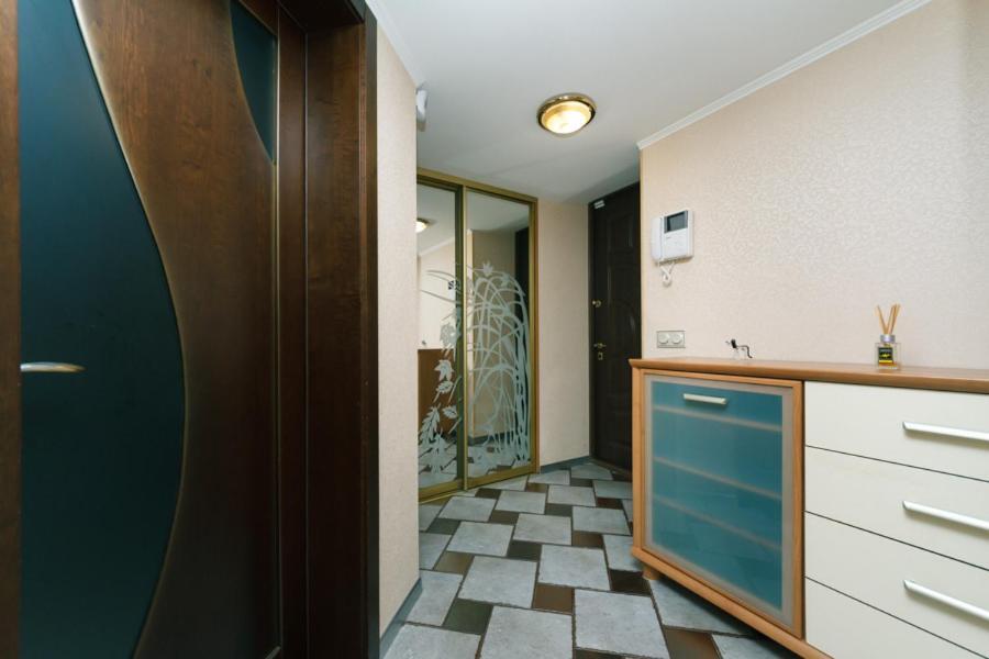 Stylish Two-Level Flat 2 Min From Khreschatyk Kiev Extérieur photo